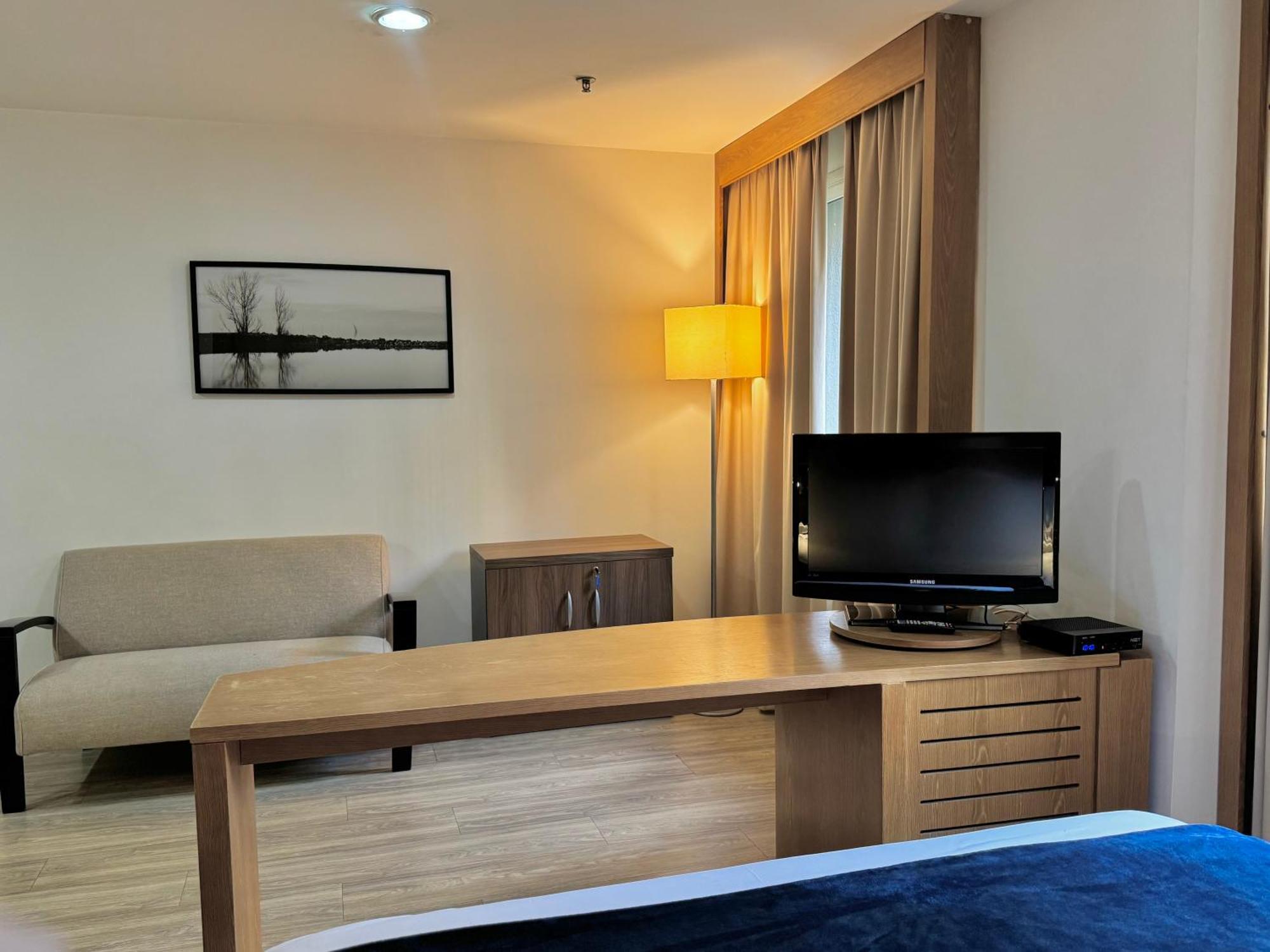 Hotel Sao Paulo - Av Paulista Esterno foto